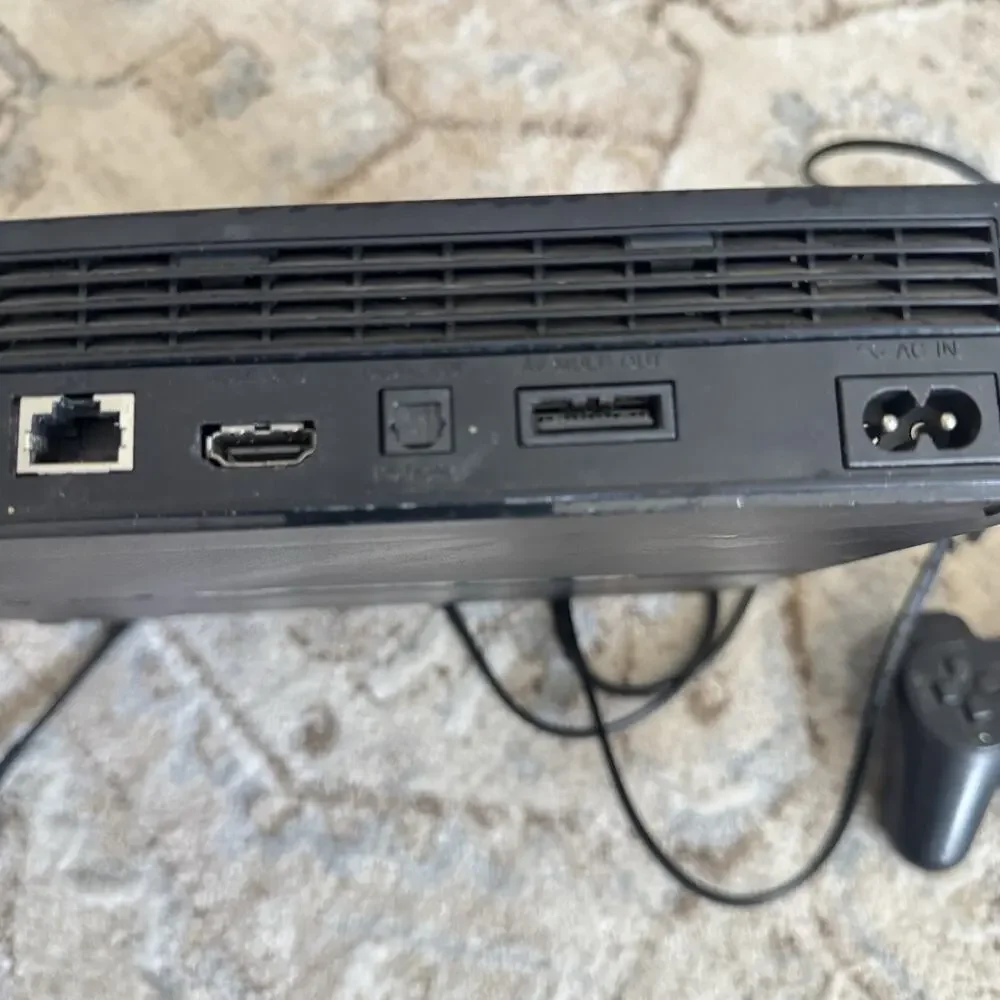Sony PlayStation 3 Slim Black Console Cech-2001b For Parts Powers On Then Off